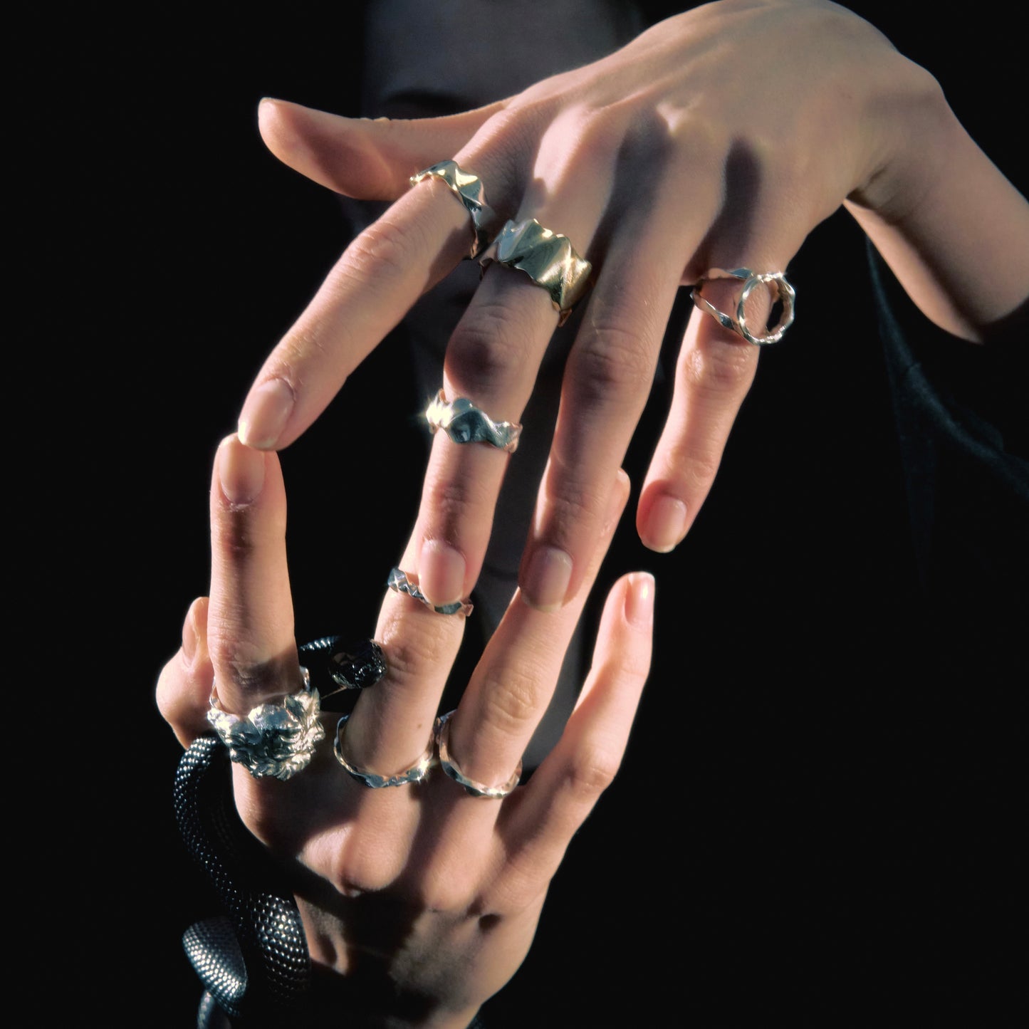 Twister 8mm Ring