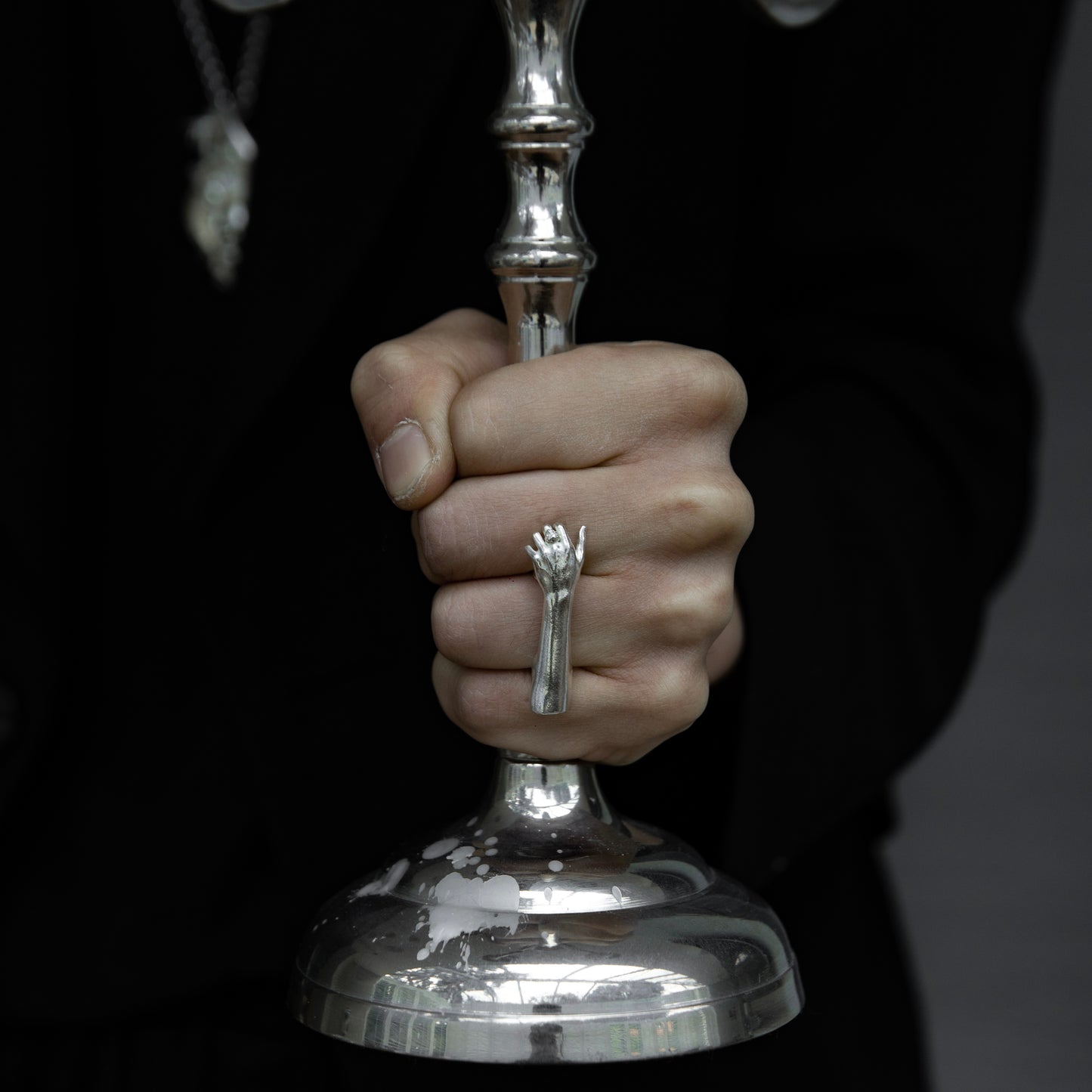 Need a Hand? Arm Bar Ring